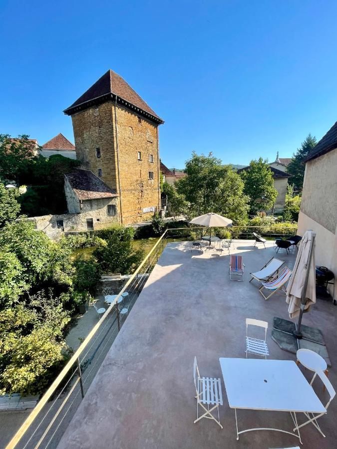 Maison Près De La Rivière *